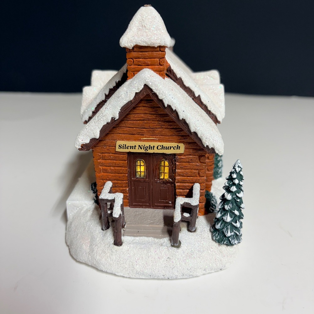 Thomas Kinkade Silent Night Church Sounds of the Season Illuminating VillageREAD